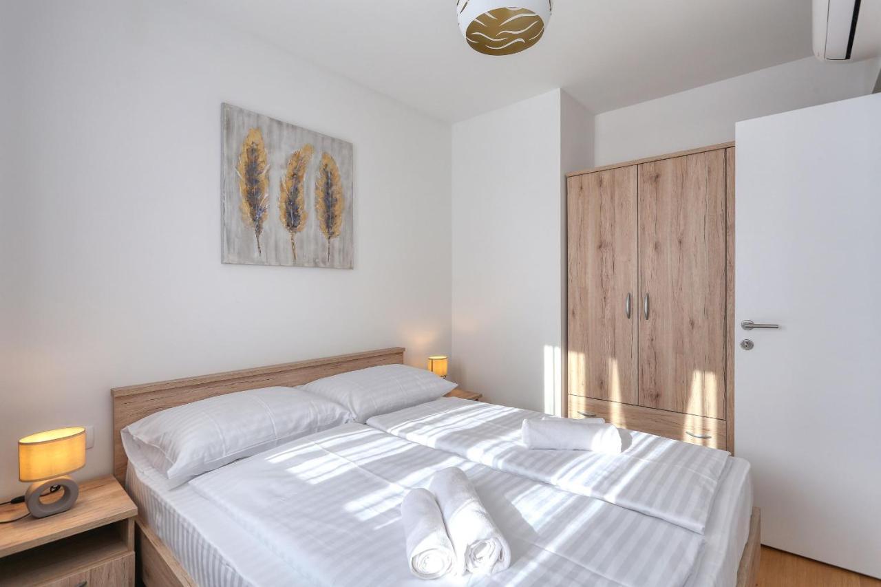 Apartments Perla With Free Parking Zadar Dış mekan fotoğraf