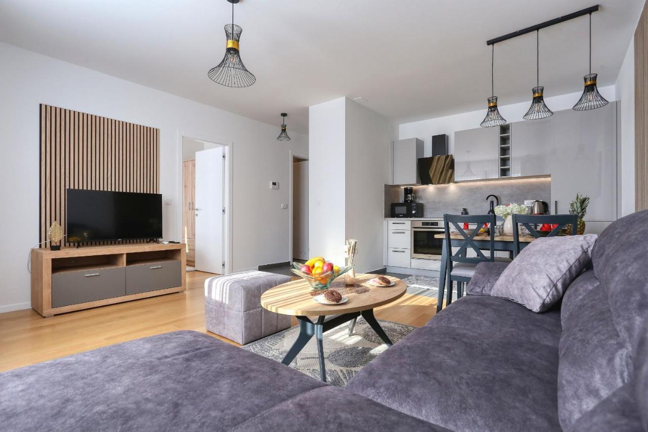 Apartments Perla With Free Parking Zadar Dış mekan fotoğraf