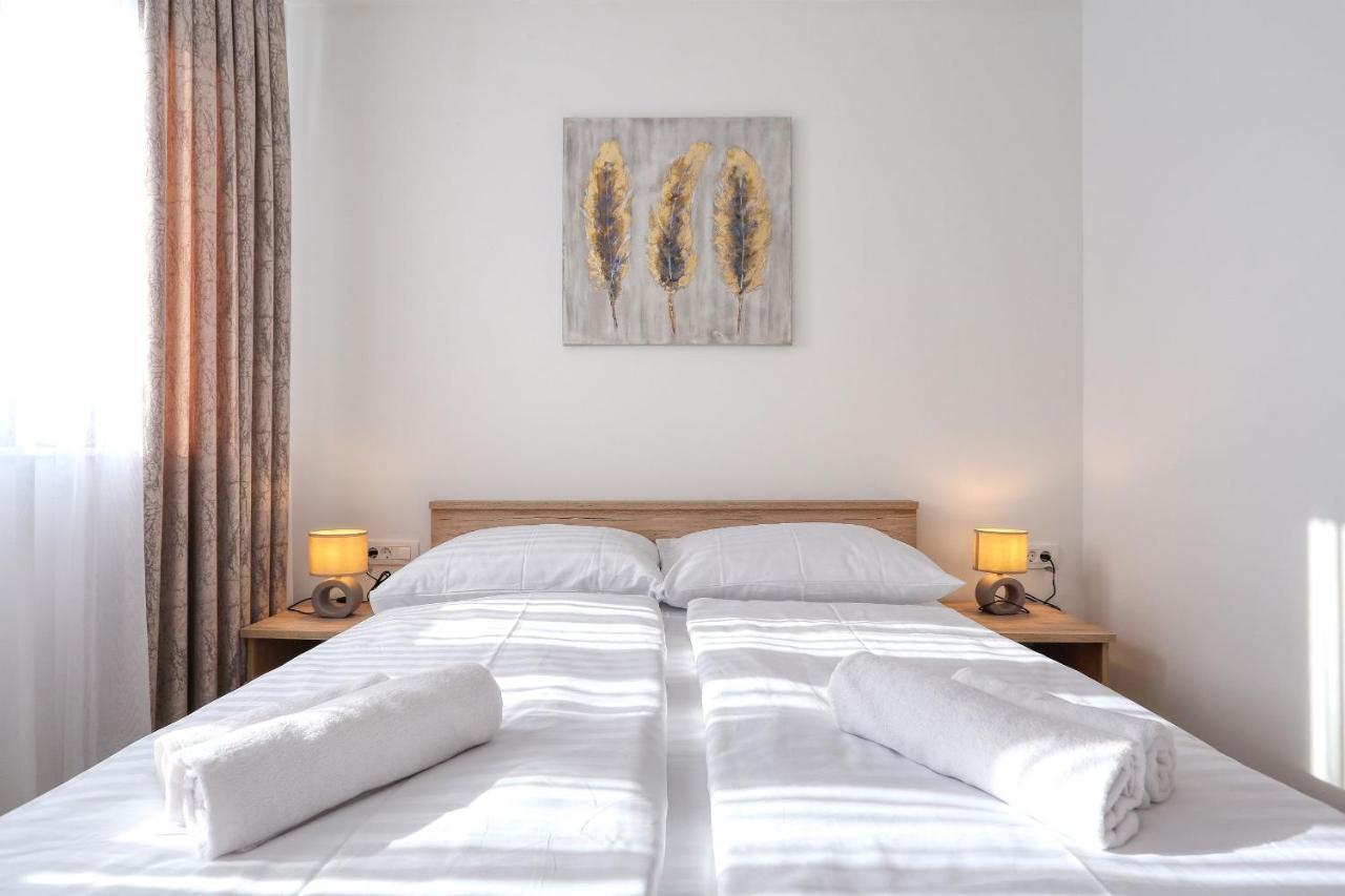 Apartments Perla With Free Parking Zadar Dış mekan fotoğraf