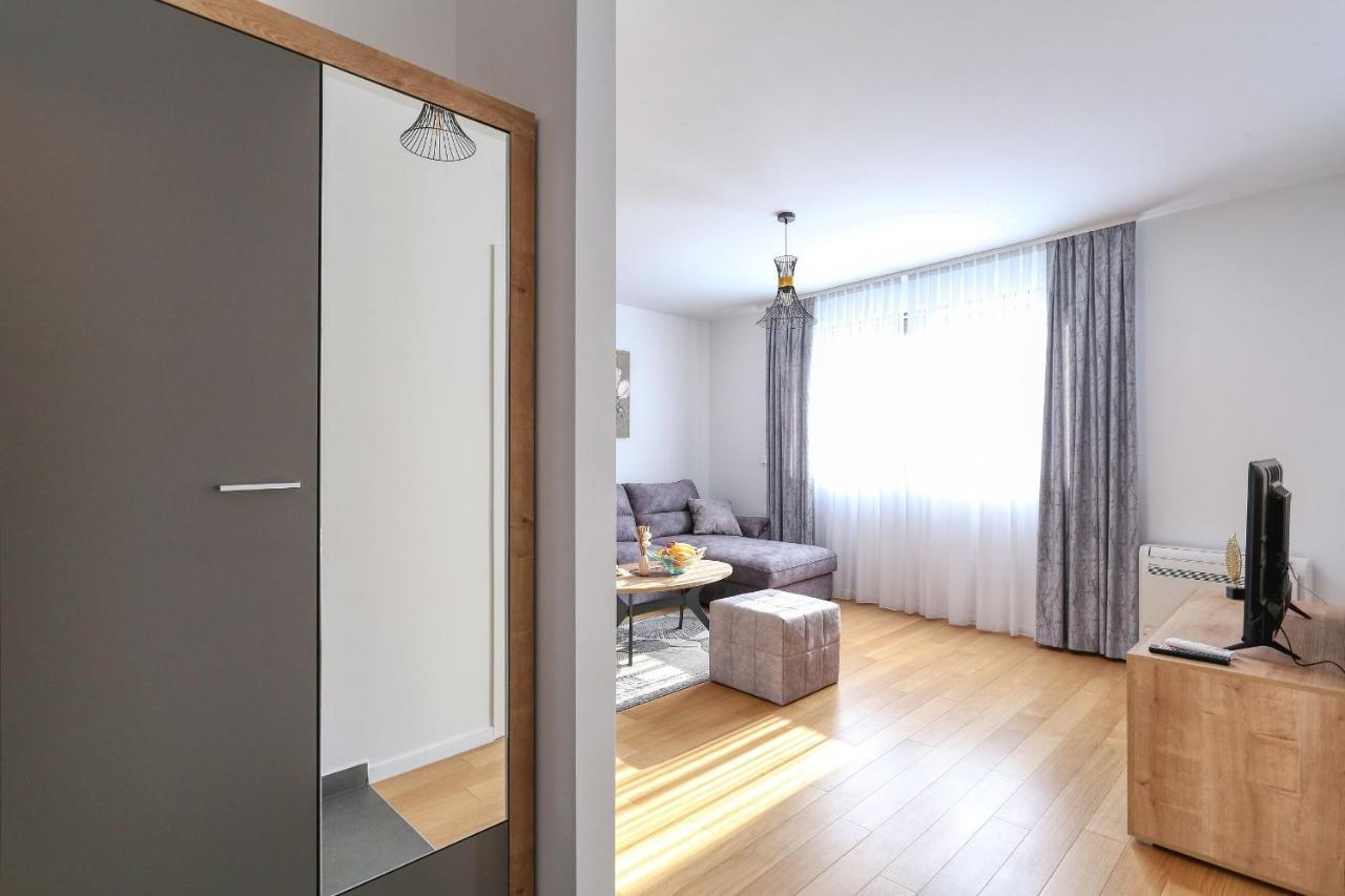 Apartments Perla With Free Parking Zadar Dış mekan fotoğraf