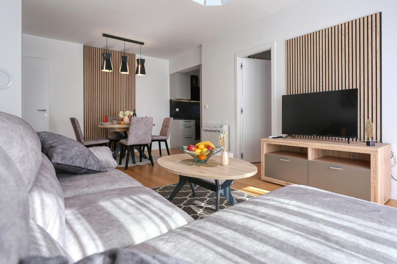 Apartments Perla With Free Parking Zadar Dış mekan fotoğraf